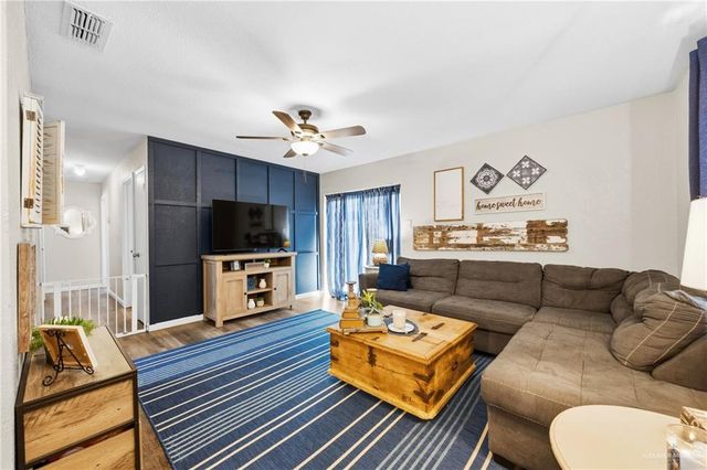 2004 Hawk Avenue, Mcallen, TX 78504