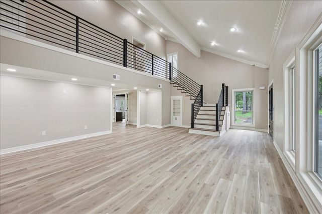 102 Timbercreek Lane, Lumberton, TX 77657