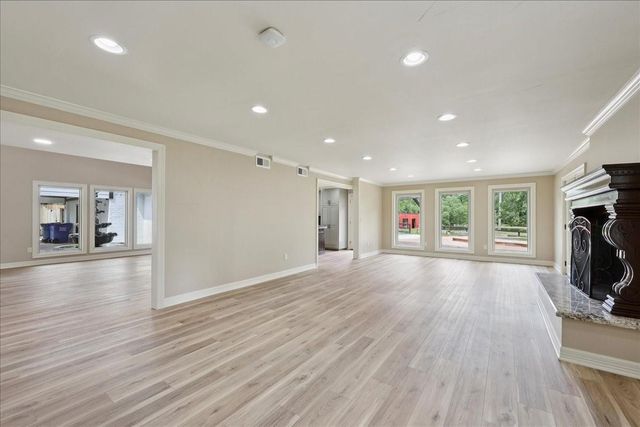 102 Timbercreek Lane, Lumberton, TX 77657