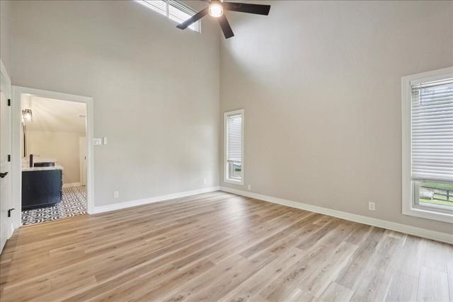 102 Timbercreek Lane, Lumberton, TX 77657