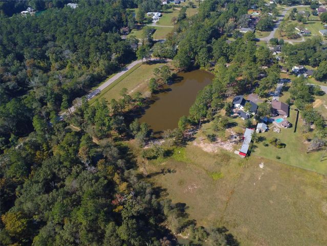 102 Timbercreek Lane, Lumberton, TX 77657