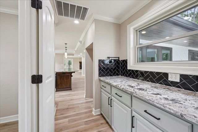 102 Timbercreek Lane, Lumberton, TX 77657