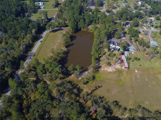 102 Timbercreek Lane, Lumberton, TX 77657