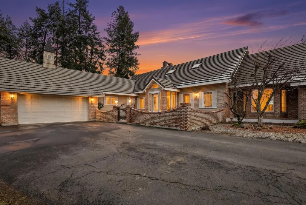 21727 N Vista Cir, Colbert, WA 99005 photo 2