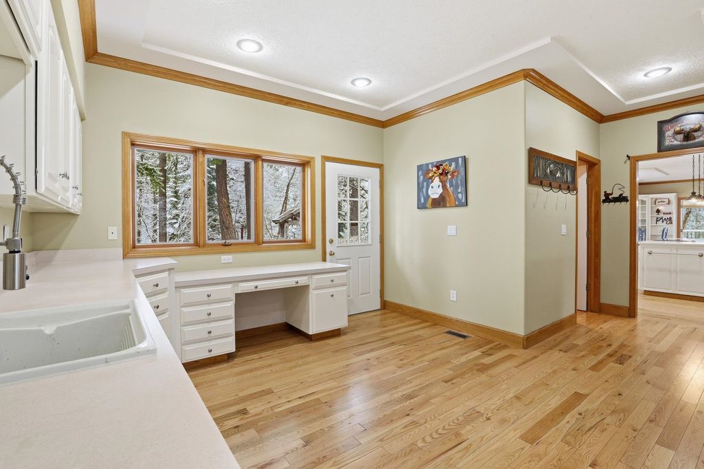 21727 N Vista Cir, Colbert, WA 99005 photo 17