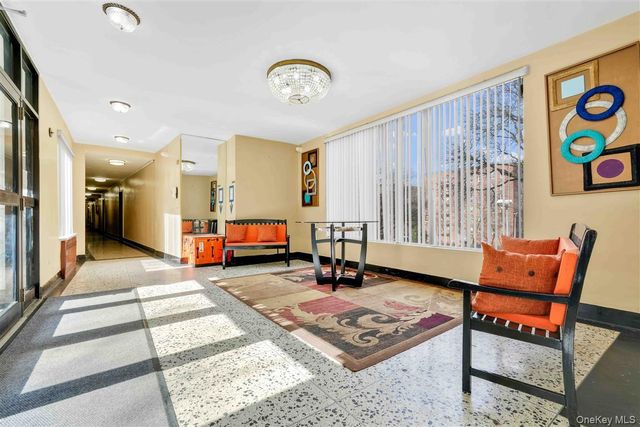 141-05 Pershing Crescent 516, Briarwood, NY 11435