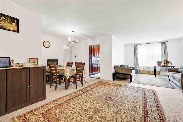 141-05 Pershing Crescent 516, Briarwood, NY 11435