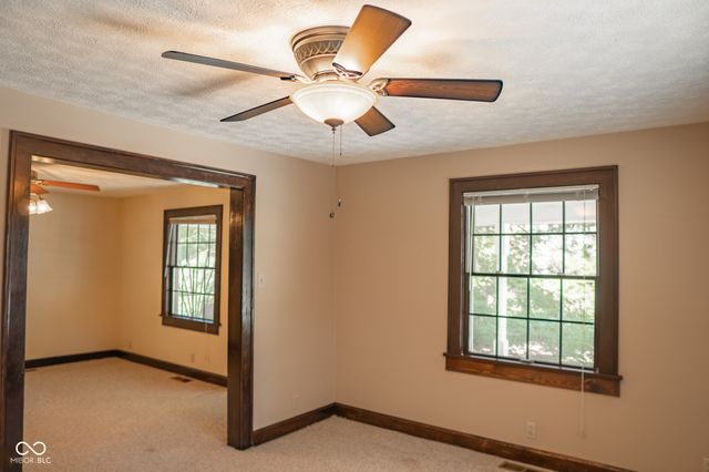 1433 E Brunswick Avenue, Indianapolis, IN 46227