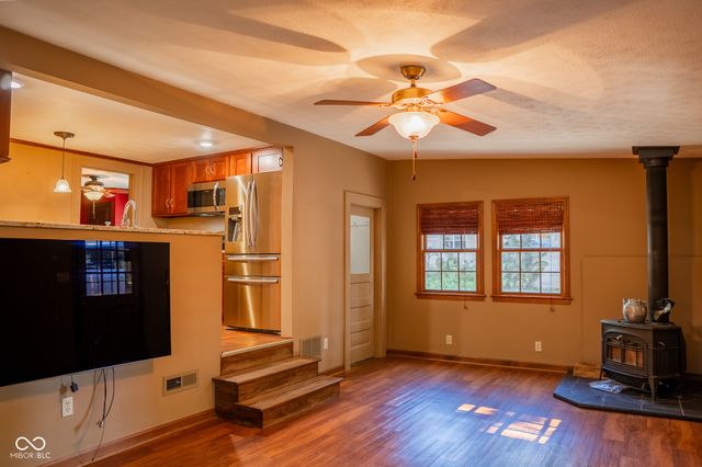 1433 E Brunswick Avenue, Indianapolis, IN 46227
