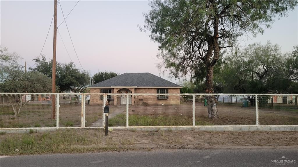 1808 N Mayberry Road, Alton, TX 78573