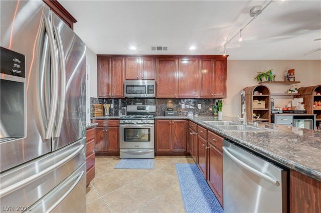 10147 Lemon Thyme Street, Las Vegas, NV 89183