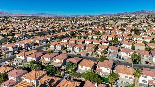 10147 Lemon Thyme Street, Las Vegas, NV 89183