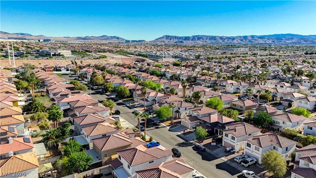 10147 Lemon Thyme Street, Las Vegas, NV 89183