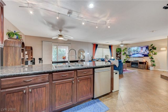 10147 Lemon Thyme Street, Las Vegas, NV 89183