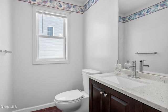 1640 Angelina Terrace, Guilderland, NY 12303