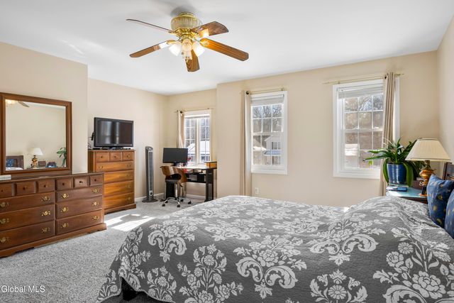 1640 Angelina Terrace, Guilderland, NY 12303