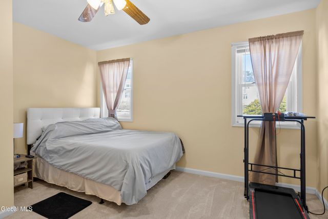 1640 Angelina Terrace, Guilderland, NY 12303