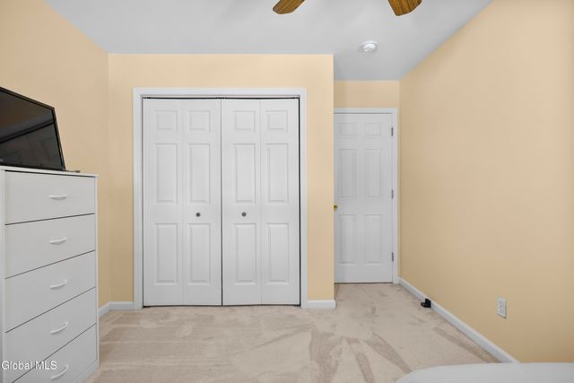 1640 Angelina Terrace, Guilderland, NY 12303