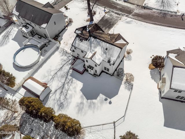 1640 Angelina Terrace, Guilderland, NY 12303