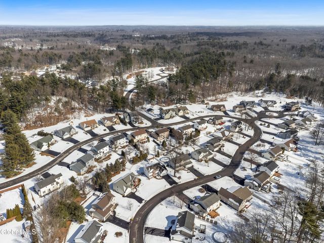 1640 Angelina Terrace, Guilderland, NY 12303