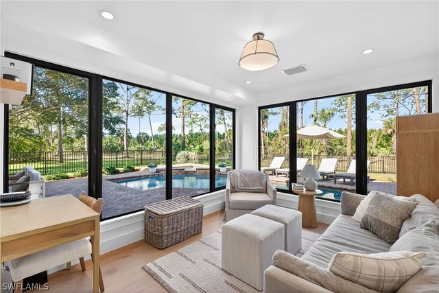 1815 Princess CT, Naples, FL 34110