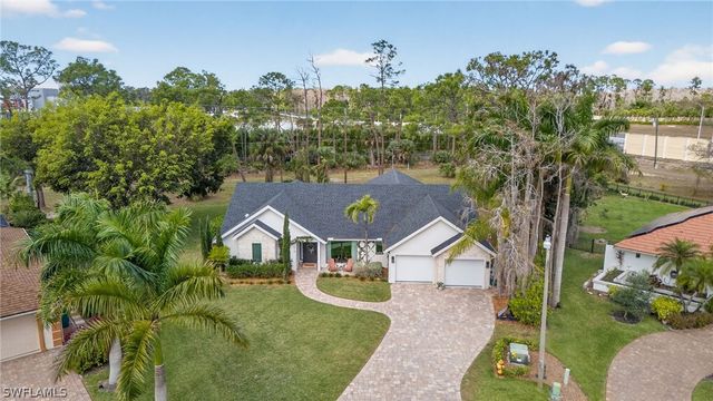 1815 Princess CT, Naples, FL 34110