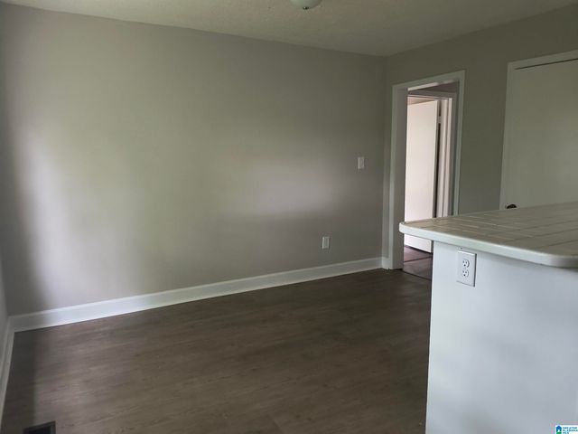 5223 LOOP ROAD, Birmingham, AL 35224