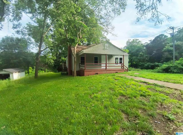 5223 LOOP ROAD, Birmingham, AL 35224