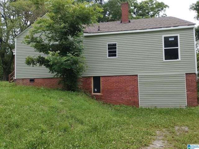 5223 LOOP ROAD, Birmingham, AL 35224