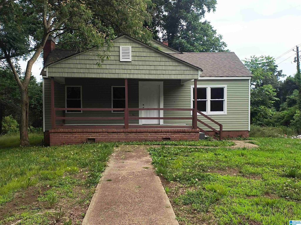 5223 LOOP ROAD, Birmingham, AL 35224