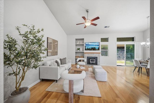6014 Equestrian Terrace, Rocklin, CA 95677