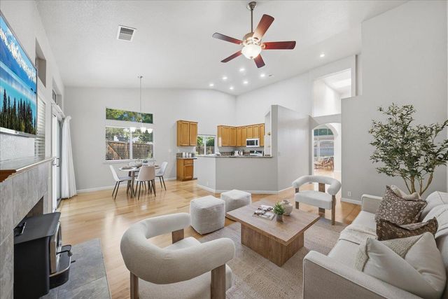 6014 Equestrian Terrace, Rocklin, CA 95677