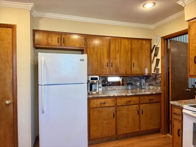 7588 Broadview Drive, Newburgh, IN 47630