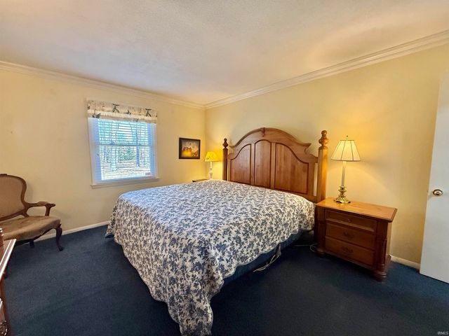 7588 Broadview Drive, Newburgh, IN 47630