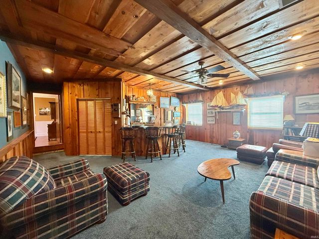 7588 Broadview Drive, Newburgh, IN 47630