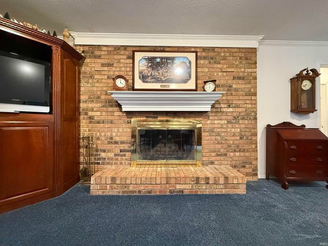 7588 Broadview Drive, Newburgh, IN 47630