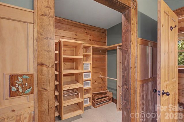 925 Appalachian Way, Bryson City, NC 28713