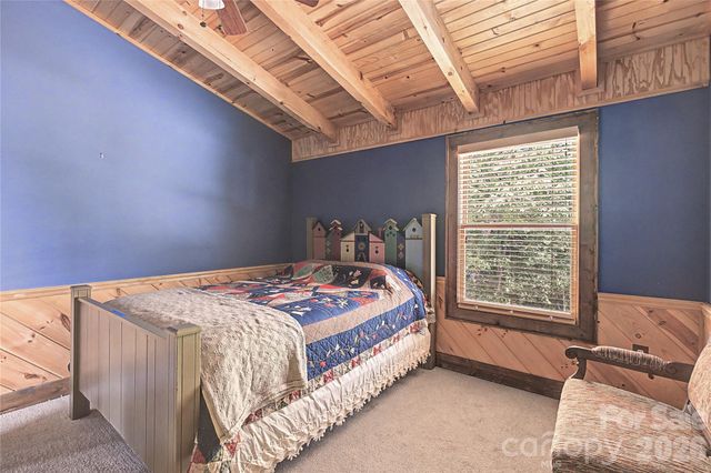 925 Appalachian Way, Bryson City, NC 28713