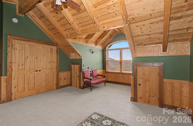 925 Appalachian Way, Bryson City, NC 28713
