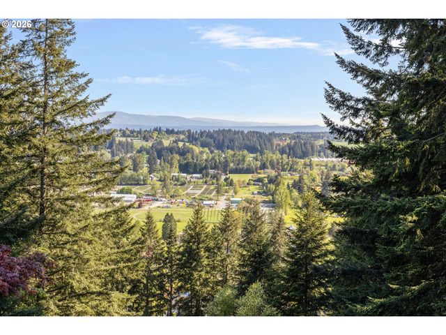 9380 Se KINGSWOOD Way, Damascus, OR 97089