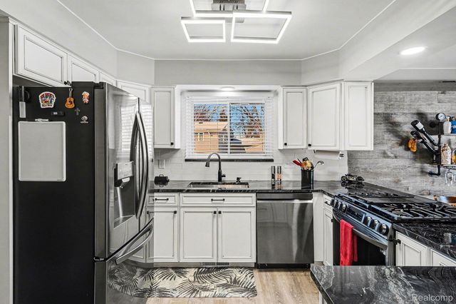 5091 Wakefield Road, Grand Blanc Charter Township, MI 48439