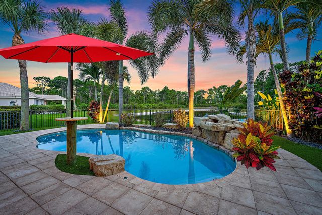 6126 SE Split Oak Trail, Hobe Sound, FL 33455