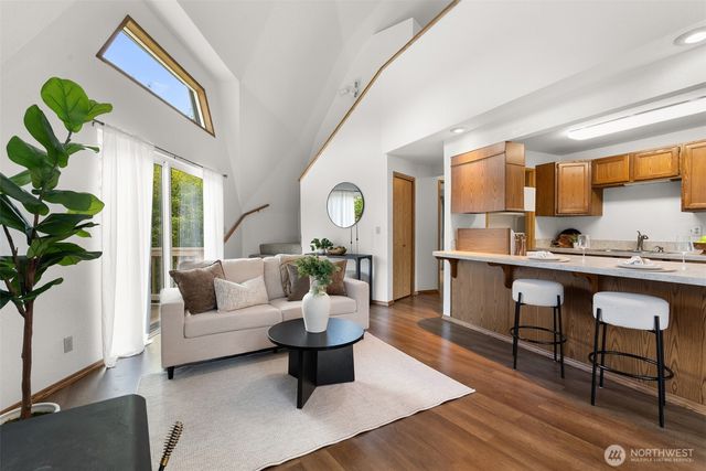 5121 Viewridge Drive SE, Olympia, WA 98501