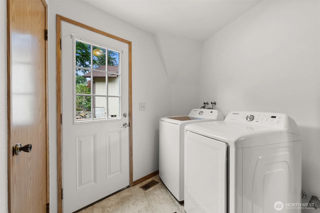 5121 Viewridge Drive SE, Olympia, WA 98501