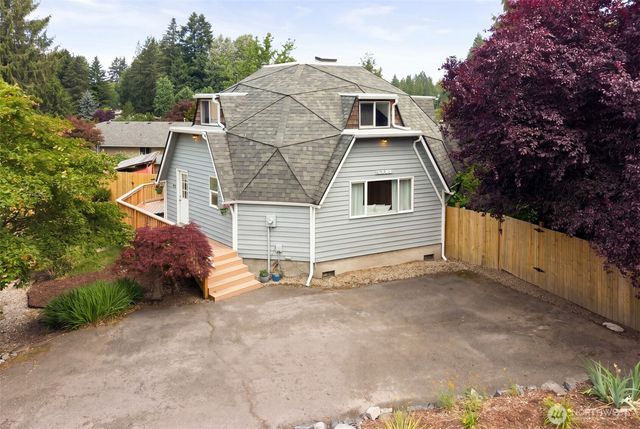 5121 Viewridge Drive SE, Olympia, WA 98501