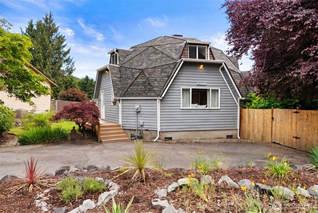 5121 Viewridge Drive SE, Olympia, WA 98501