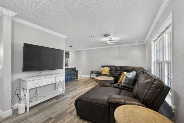 16318 E Glasgow Drive, The Acreage, FL 33470