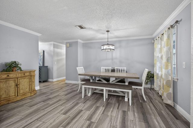 16318 E Glasgow Drive, The Acreage, FL 33470