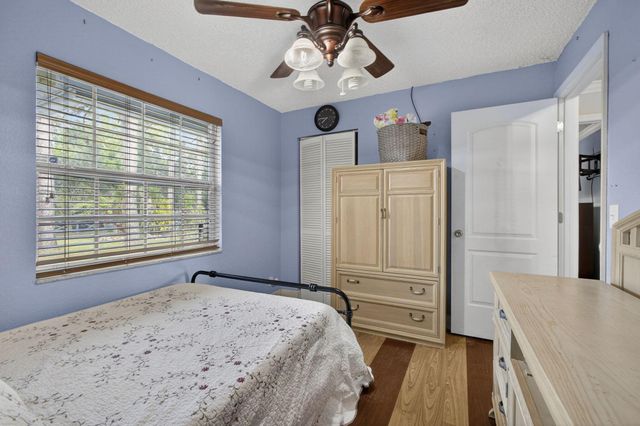 16318 E Glasgow Drive, The Acreage, FL 33470