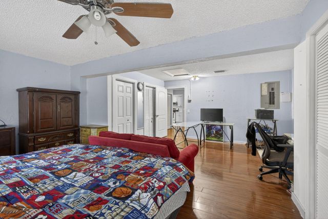 16318 E Glasgow Drive, The Acreage, FL 33470